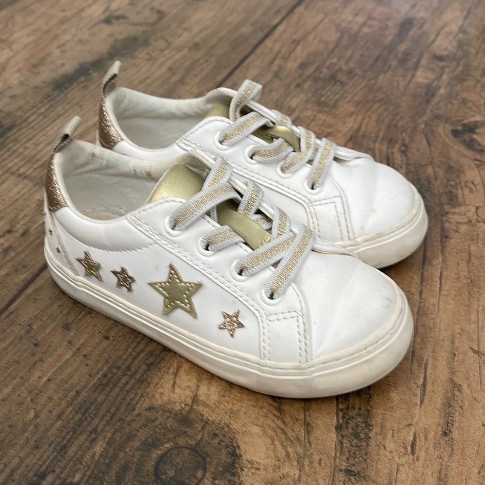 Gap sneakers - white and Gold stars - size 9